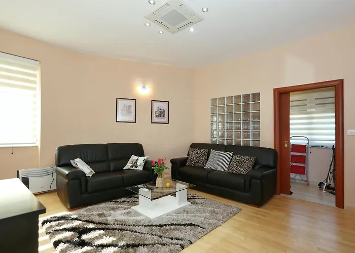 Apartment Ksenija